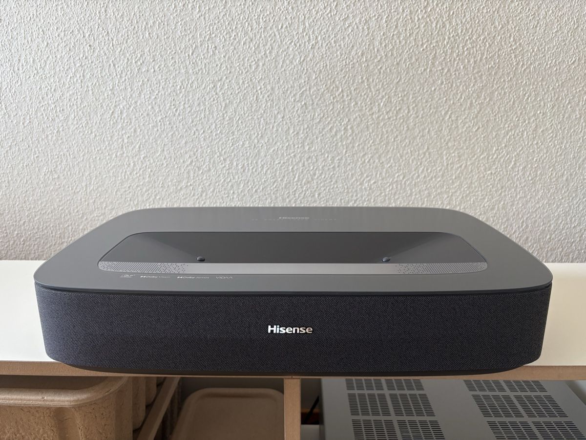 Hisense Videoprojektoren: Hisense PL1SE – Neu (gemäss Beschreibung) aus Basel von siisx