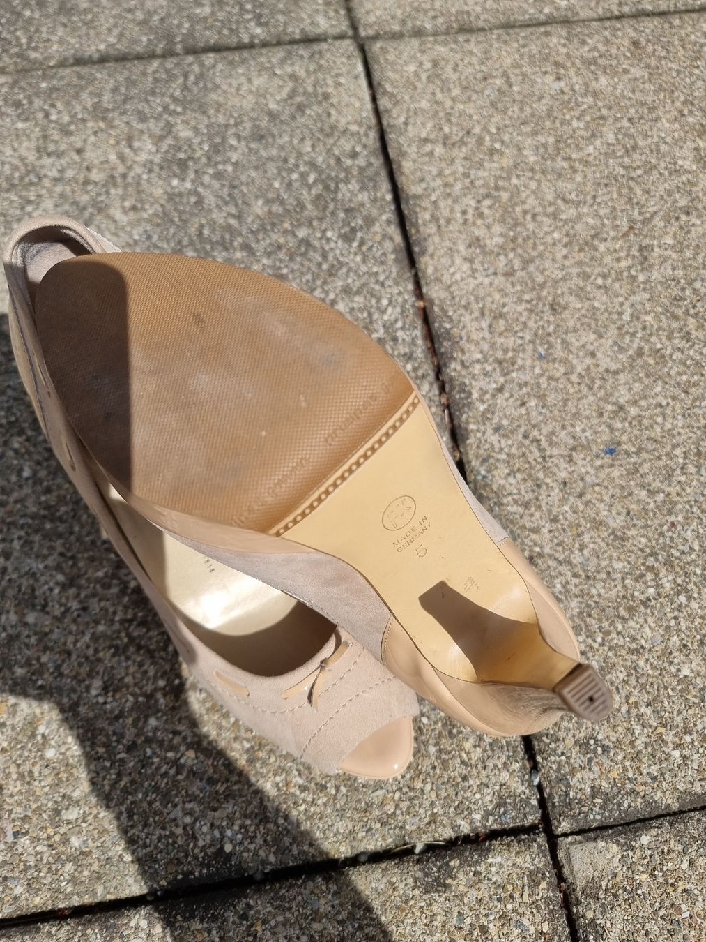 Kaiser Scarpe da donna: Pumps Peter Kaiser beige Grösse 5 – Nuovo (secondo la descrizione) da Balzers venduto da Homeandgarden 2
