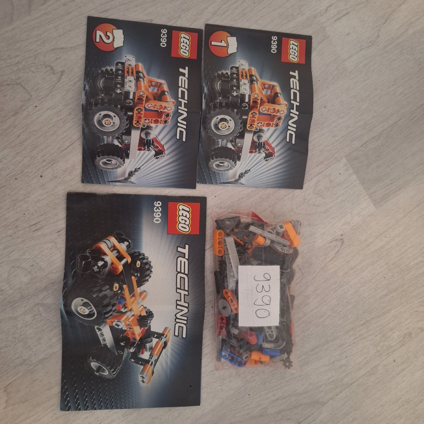 Lego Kit di costruzioni: Lego Technic 9390 – Usato da Buochs venduto da ode_5hvn