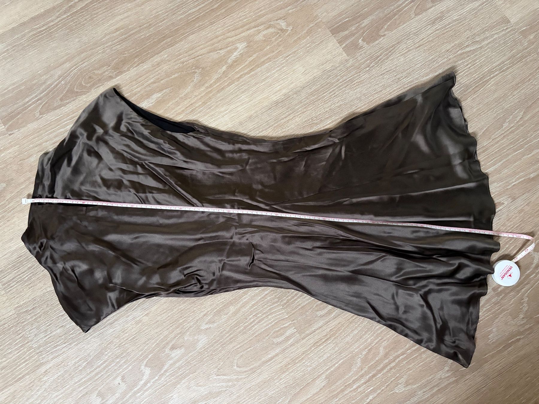 Reformation Vestiti: The Reformation Kleid Grösse M – Usato da Niedergösgen venduto da sim_v2bq 5