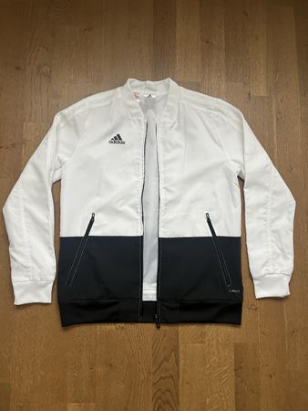 Adidas Übergangsjacke Gr. 152 Top Zustand-Frühling!