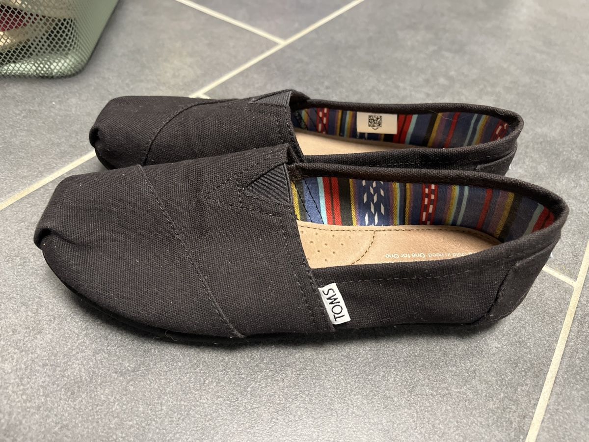 Toms Scarpe da donna: Toms gr 38 – Usato da Pfyn venduto da schwalbe10 1