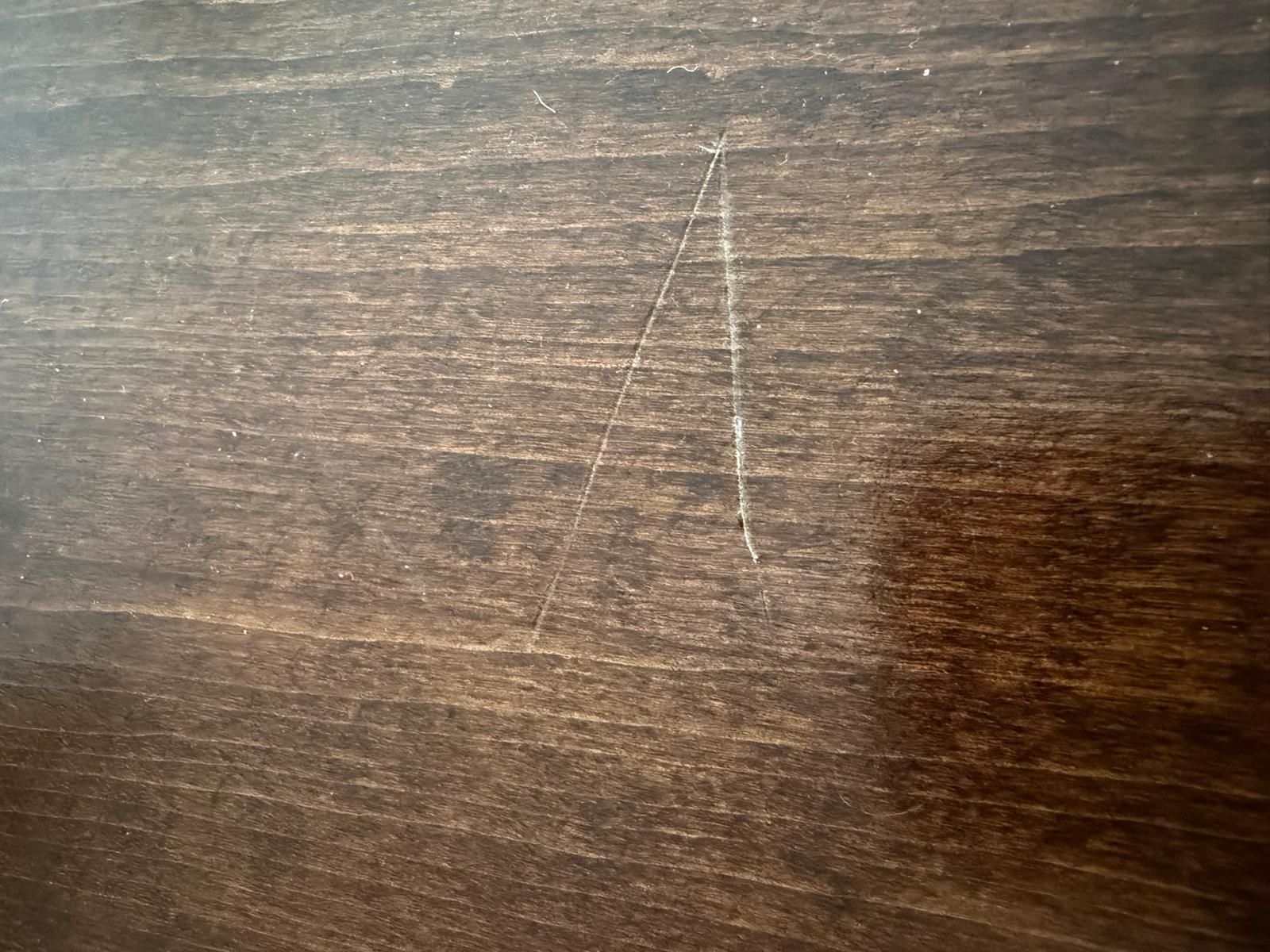 Tables: Couchtisch mit Ablage – D'occasion à Zürich par sim_pvl8 2