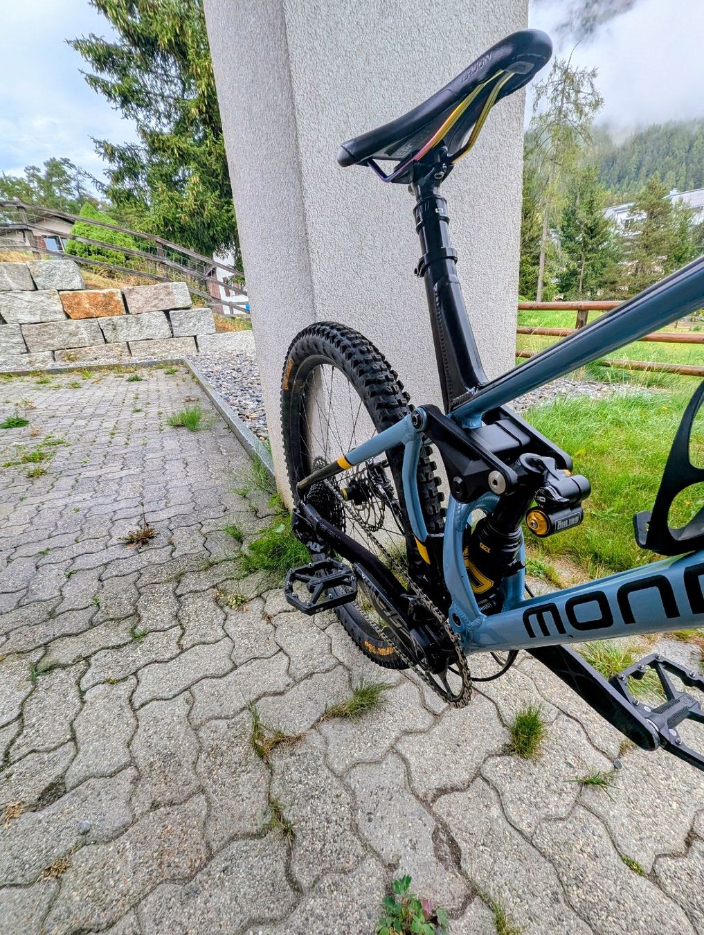 Mondraker Biciclette: MONDRAKER SUPERFOXY 2022 OHLINS – Usato da Lenzerheide/Lai venduto da 9ag_zh6b 3