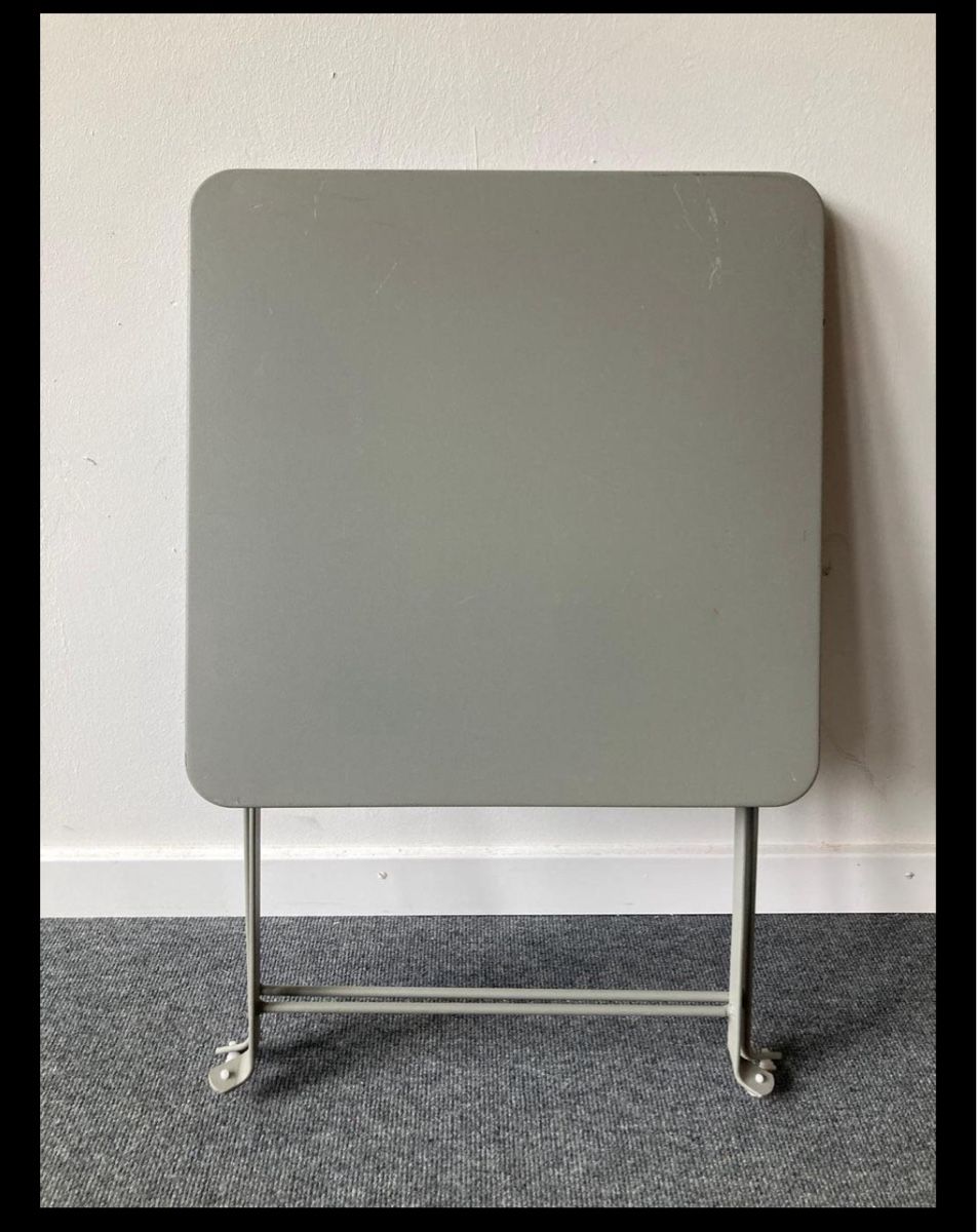 Tische: Folding camping table, grey, like new! – Gebraucht aus Mehlsecken von Reymau 1