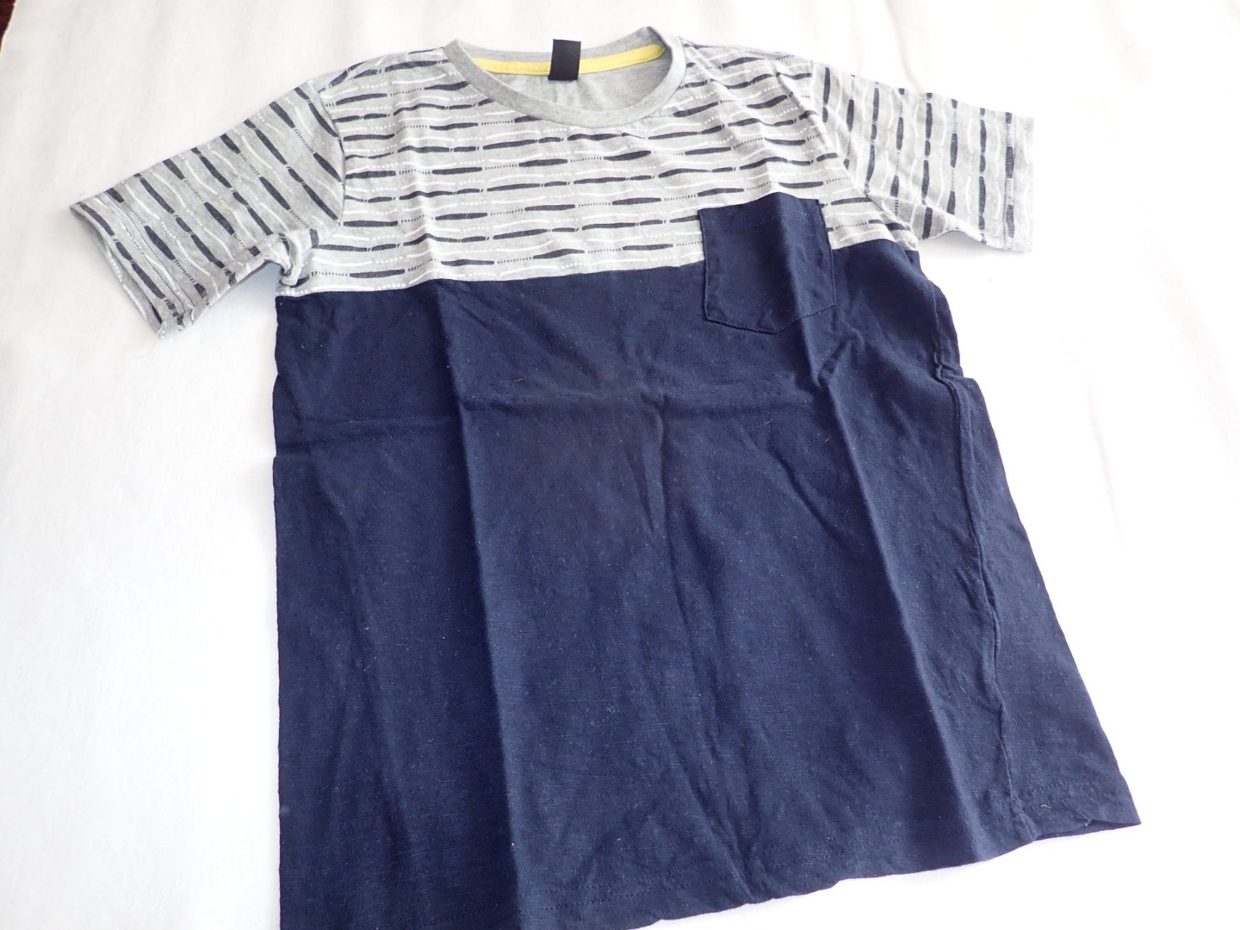 Hemden, T-Shirts & Polos: T-shirts 12 ans – Neu (gemäss Beschreibung) aus Petit-Lancy von camping_car 3
