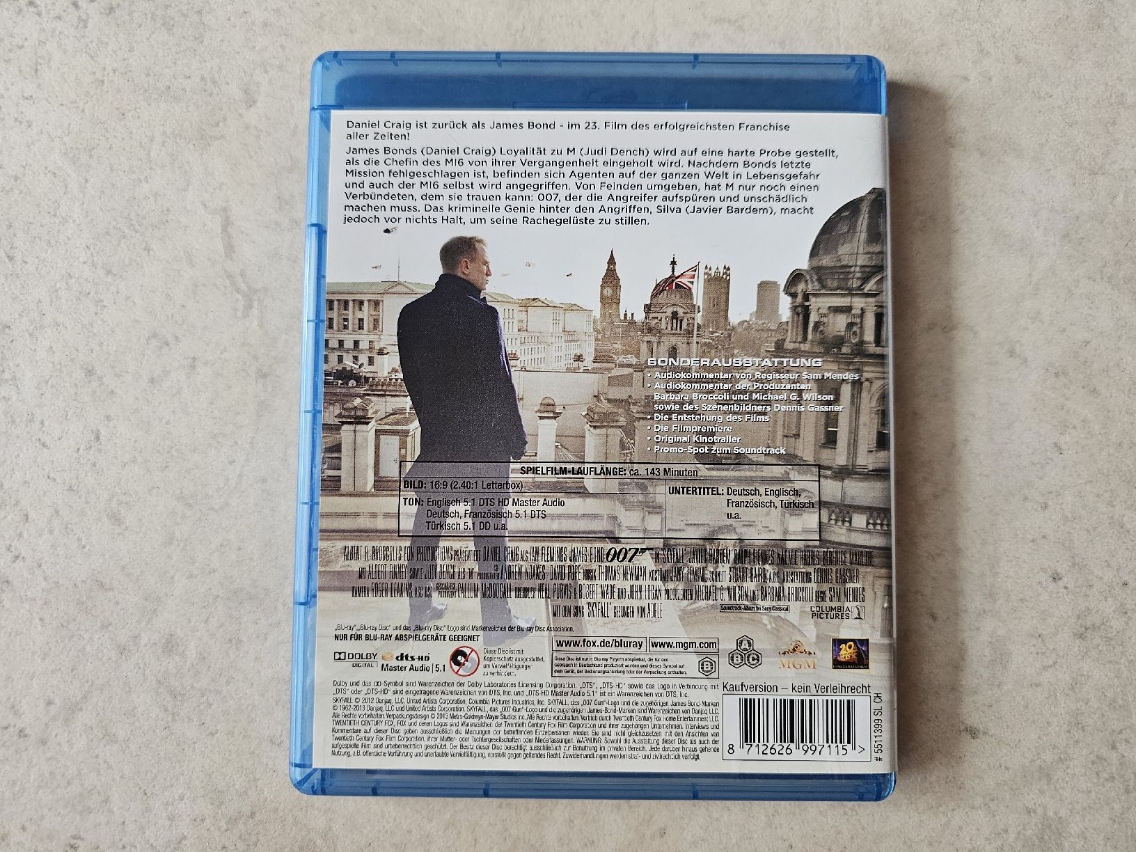 Tutti i DVDs: Skyfall  007  /  Bluray – Usato da Schneisingen venduto da backstore24 1