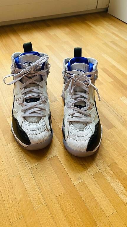 Scarpe da uomo: Jordan Jumpman two, Grösse 39 – Usato da Winterthur venduto da Lini08 1