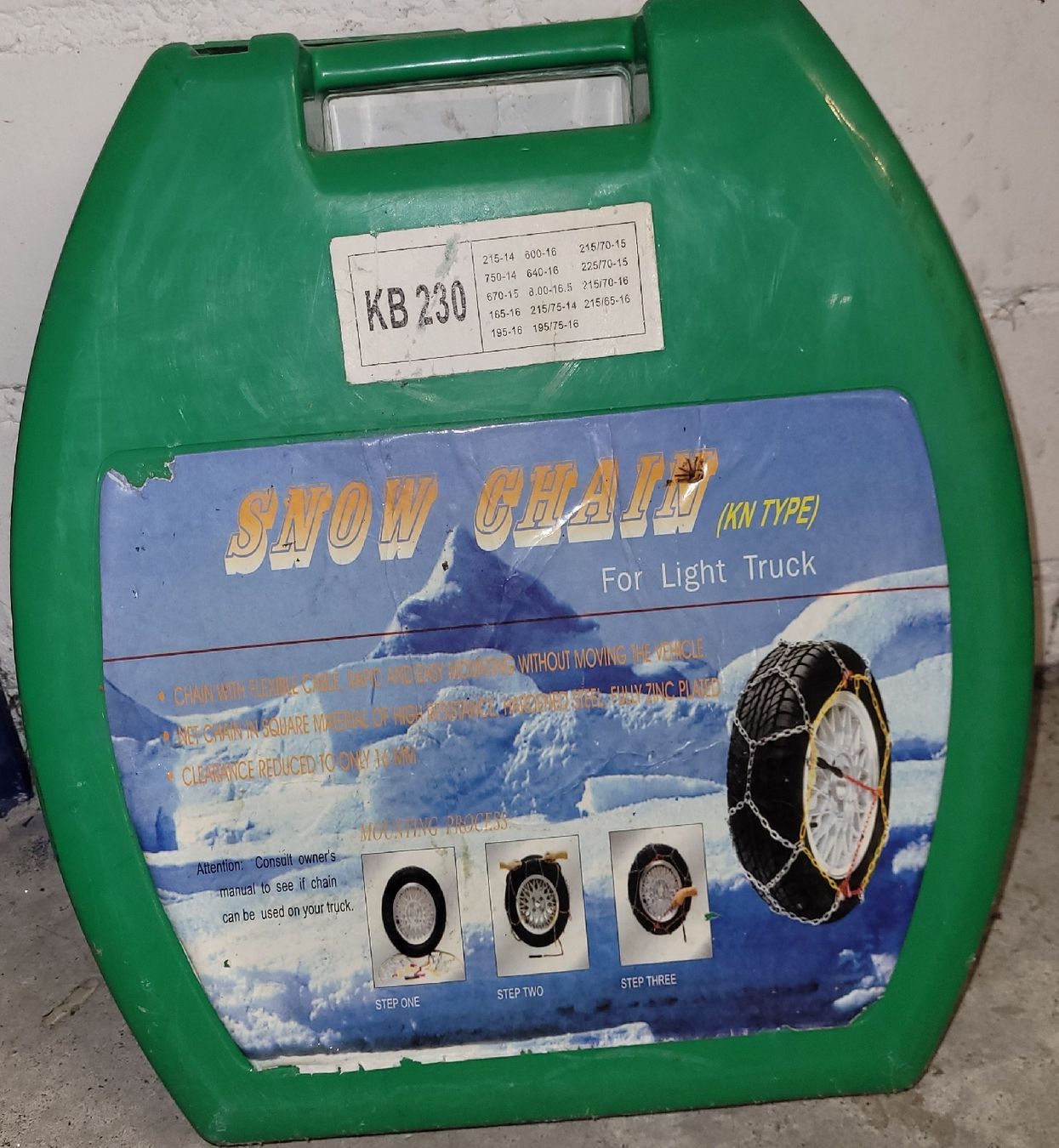 Catene da neve: KB230 Snow Chains for Light Trucks - Winter Ready! – Usato da Bubikon venduto da izo_5ckz 1