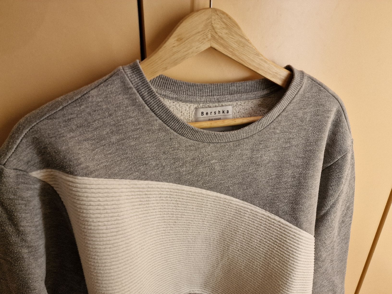 Bershka Maglioni & Felpe: Sweater / Pullover - Grösse L – Usato da Bürglen UR venduto da luiroedes 1