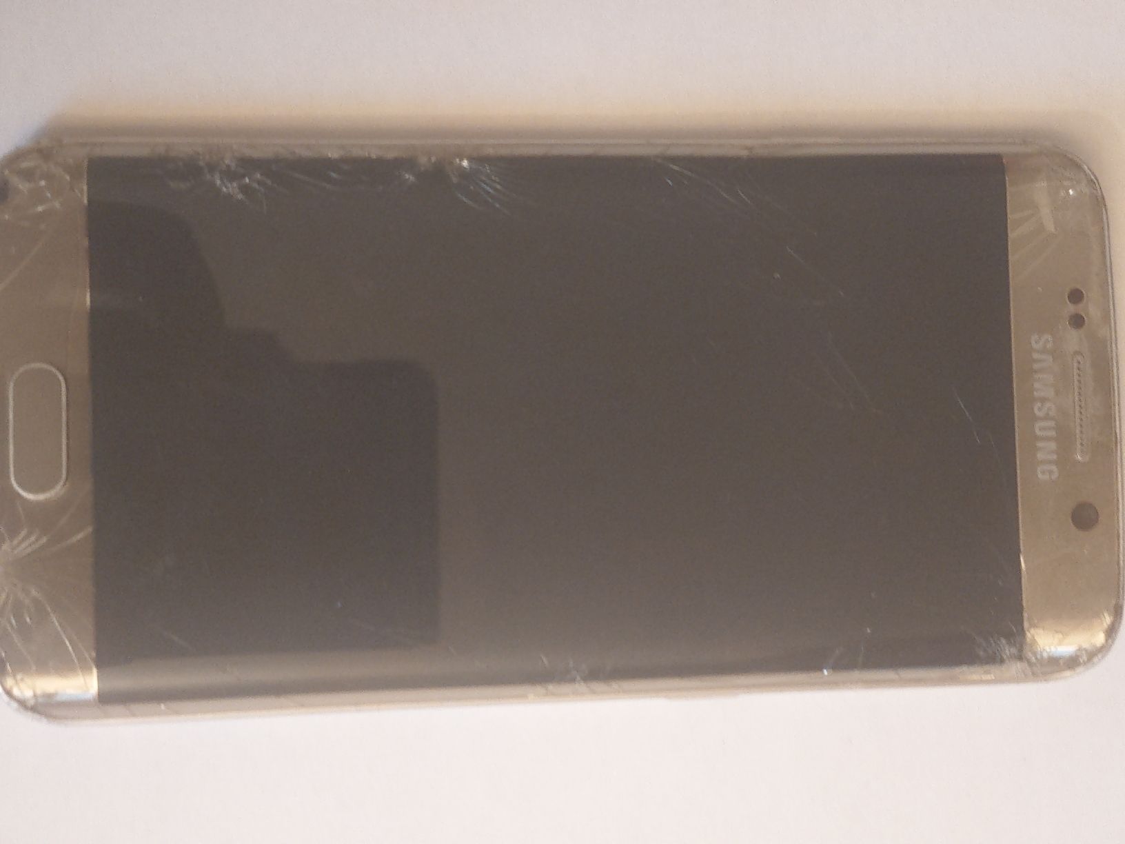 Samsung Telefoni cellulari / Smartphones: Samsung Galaxy s6 – Difettoso da St. Gallen venduto da kamel27
