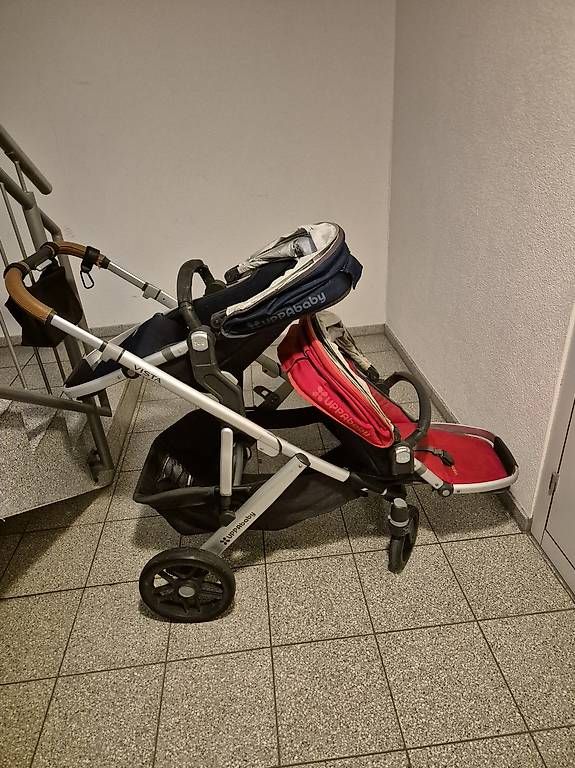 Kinderwagen: Uppababy Vista V2 komplettes Set – Gebraucht aus Volketswil von LeosLastL 2