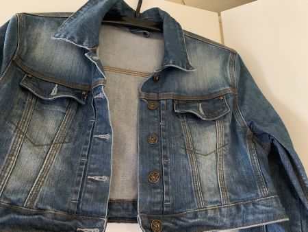 Kurze Jeansjacke mit 7/8 Ärmeln Gr.L/XL