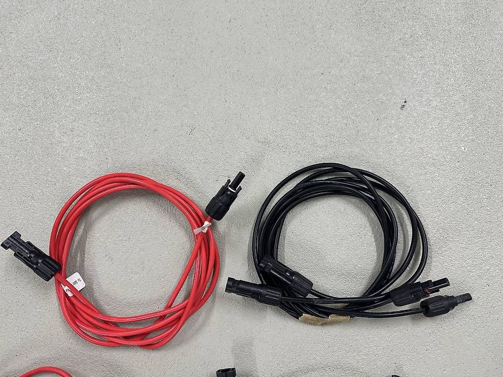 Cavi: Solarkabel mc4  4mm2 3m x 8 – Usato da Bassersdorf venduto da semirsh 1