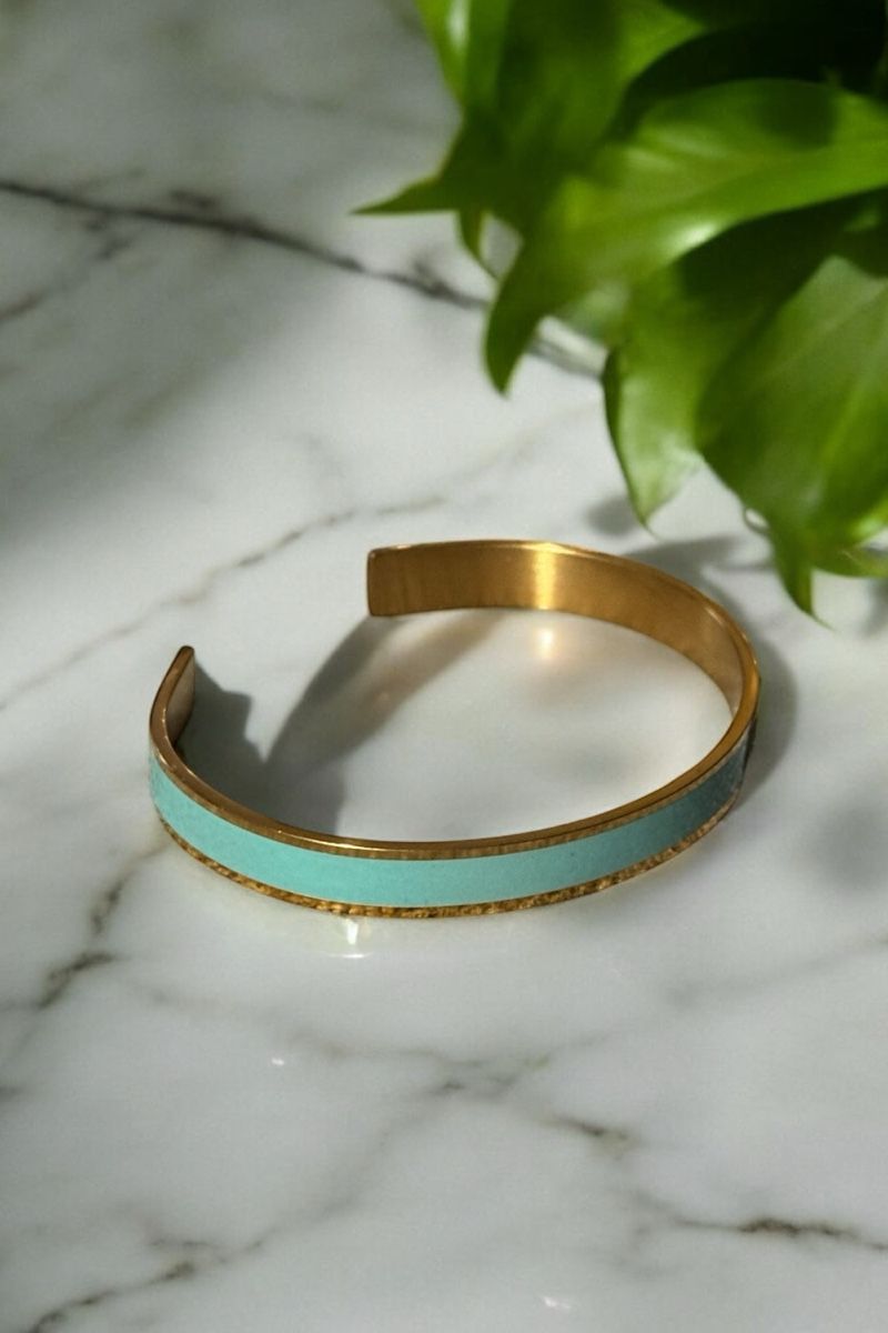 Bracelets: Bracelet en acier inoxydable – Neuf avec emballage d'origine à Châtel-St-Denis par Montclair_Swiss