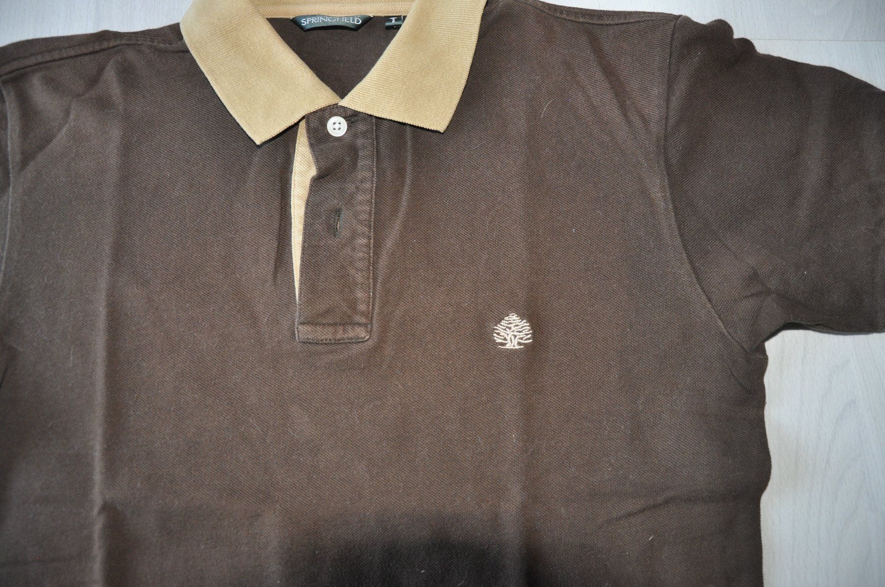 Magliette Polo: Polohemd braun Kragen beige, Springfield – Usato da Oberrüti venduto da ELALL 1