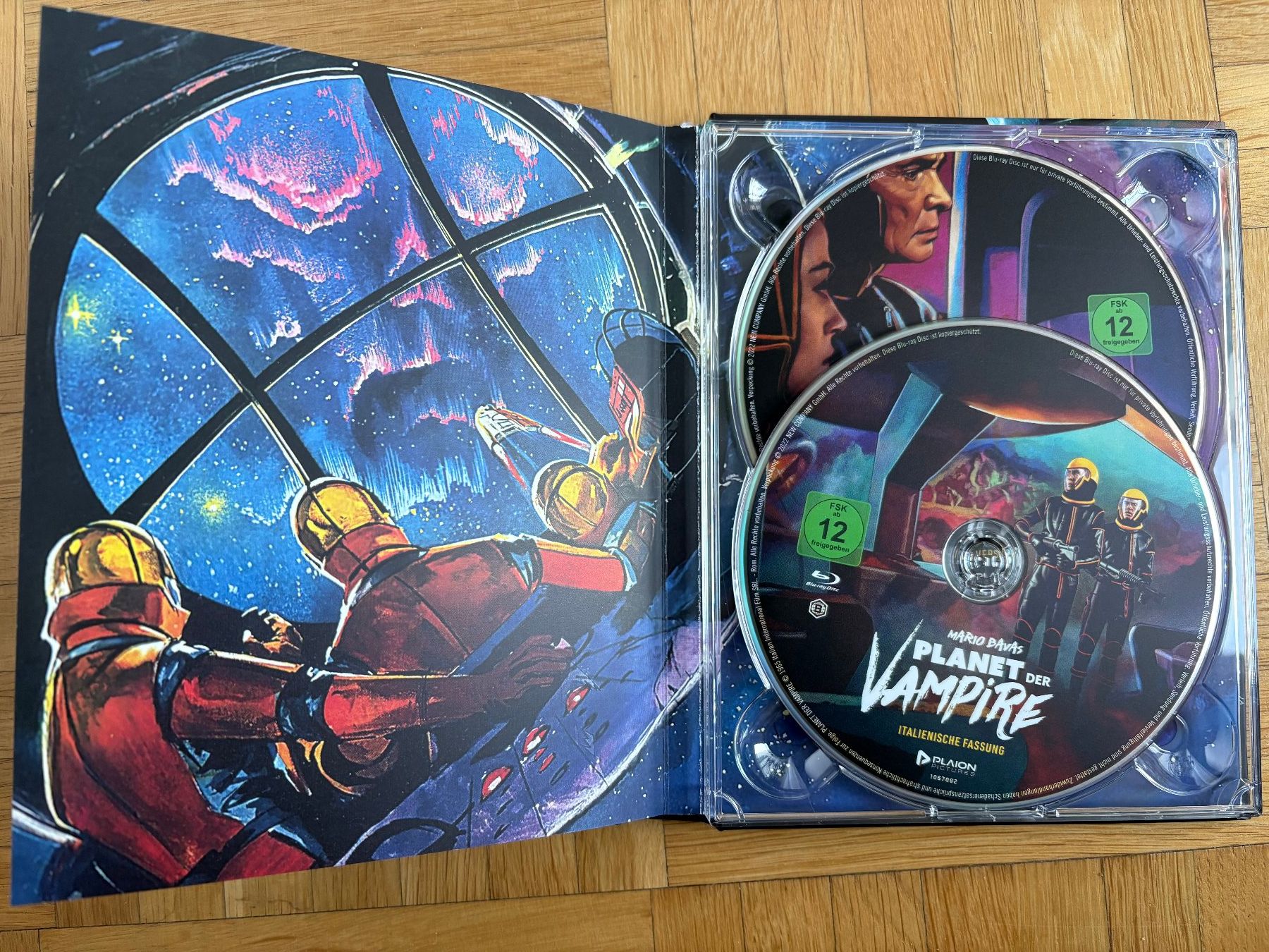 Tutti i DVDs: Planet der Vampire - 3-Disc Mediabook - 4K UHD + 2 Blu-rays – Nuovo (secondo la descrizione) da Zürich venduto da Malcom 3