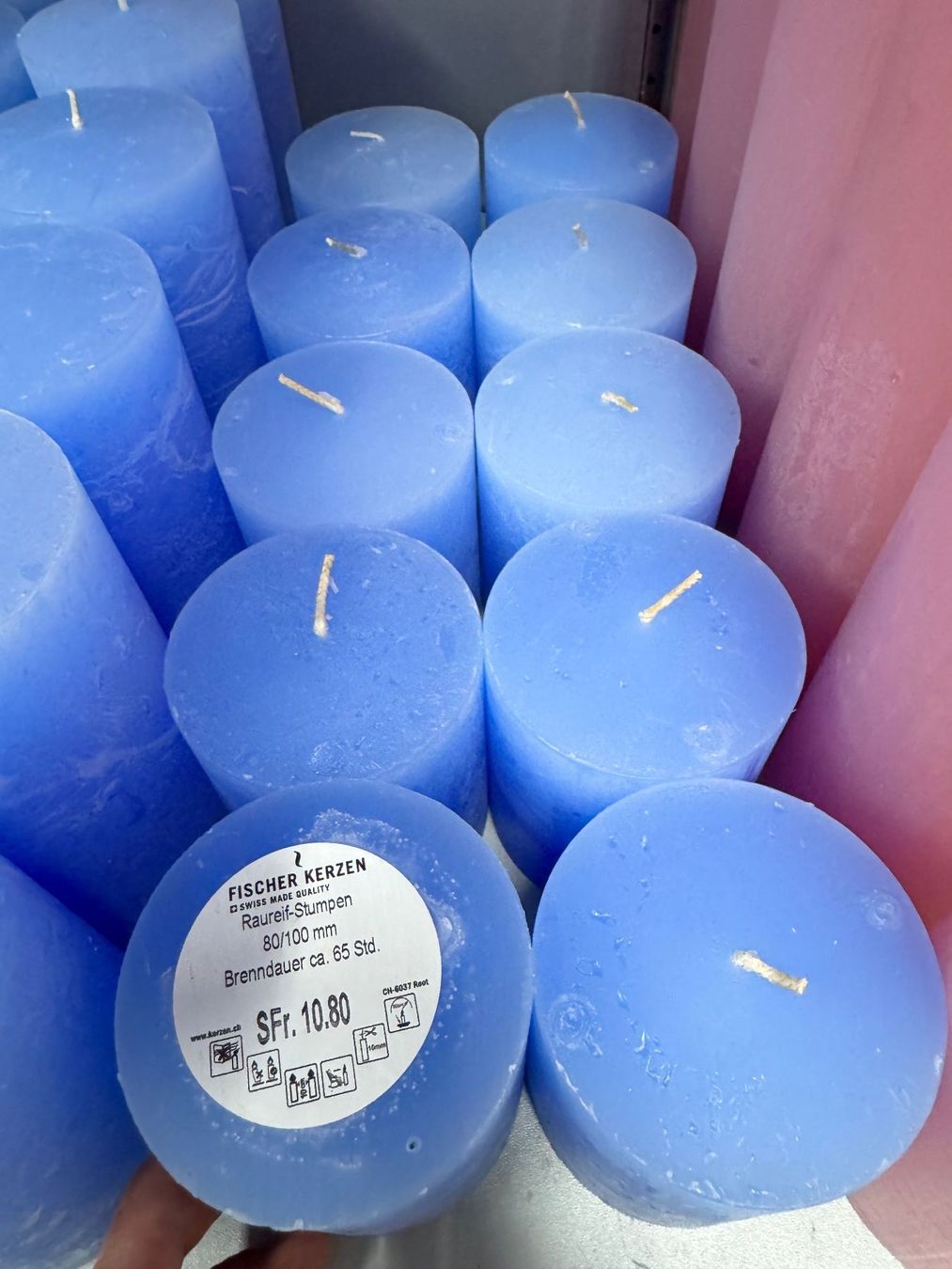 Candele: 048 Posten Raureif Kerzen hellblau aus Liquidation – Nuovo (secondo la descrizione) da Derendingen venduto da Meisterstuecke 9
