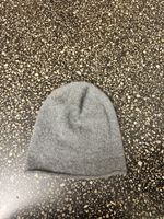 Cos grey 100% cashmere beanie