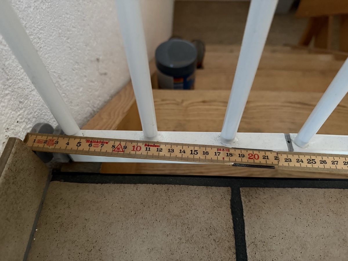 Altro: Weisses Treppenschutzgitter, Top Zustand, variabel breit – Usato da Mamishaus venduto da Alf00 1