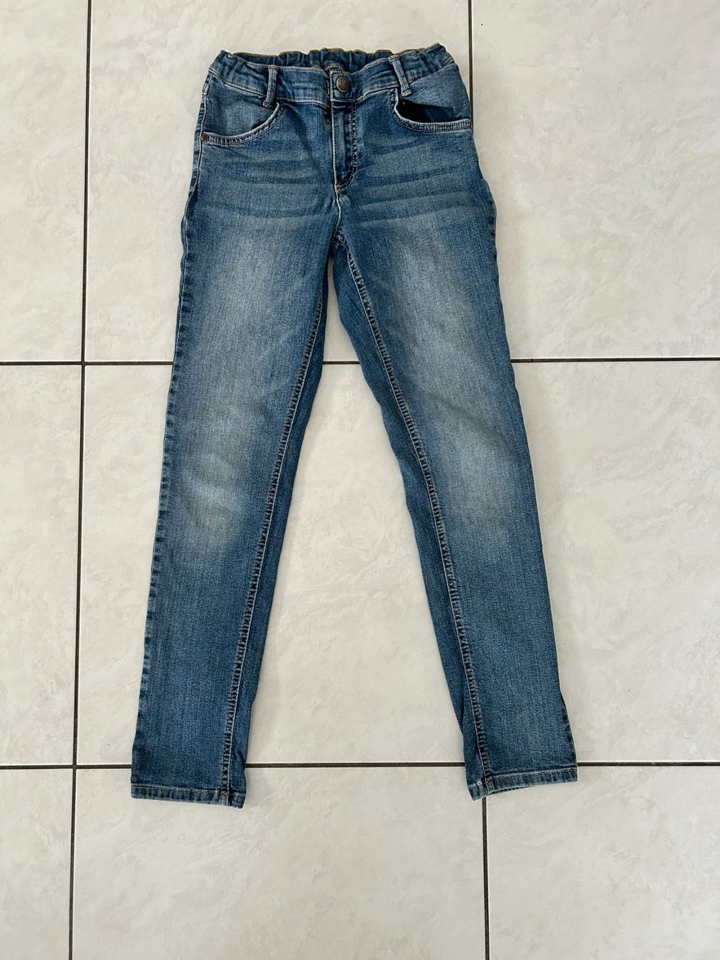 Uniqlo Hosen: Hose Set Gr.140-146 – Gebraucht aus Emmenbrücke von LuTi80 4