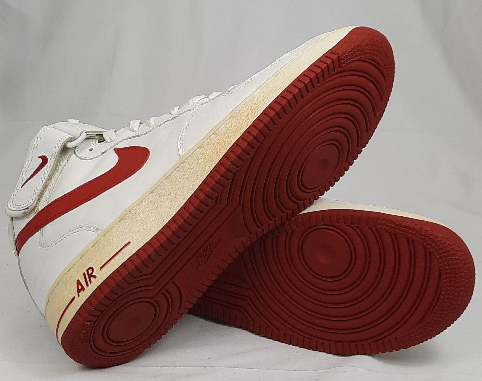 Nike Herrenschuhe: NIKE Air Force 1 Mid  Sneaker White / Varsity Red Gr. 45.5 – Neu (gemäss Beschreibung) aus Seuzach von VT-Collections2 7