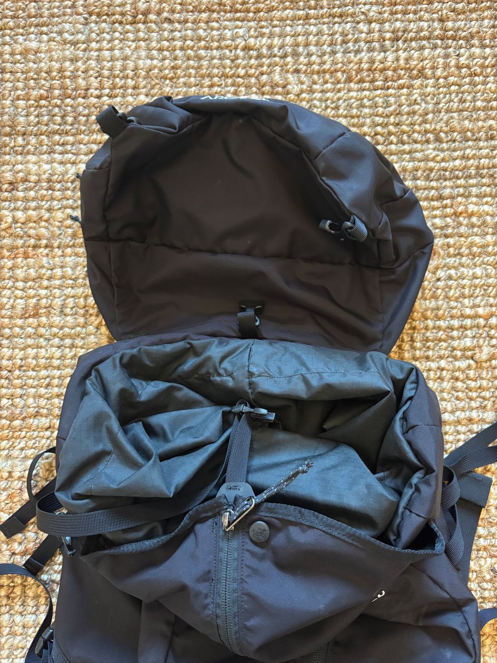 Arcteryx Zaini: Arc'teryx Kata 30 Rucksack – Usato da Tägerwilen venduto da vivlara 2
