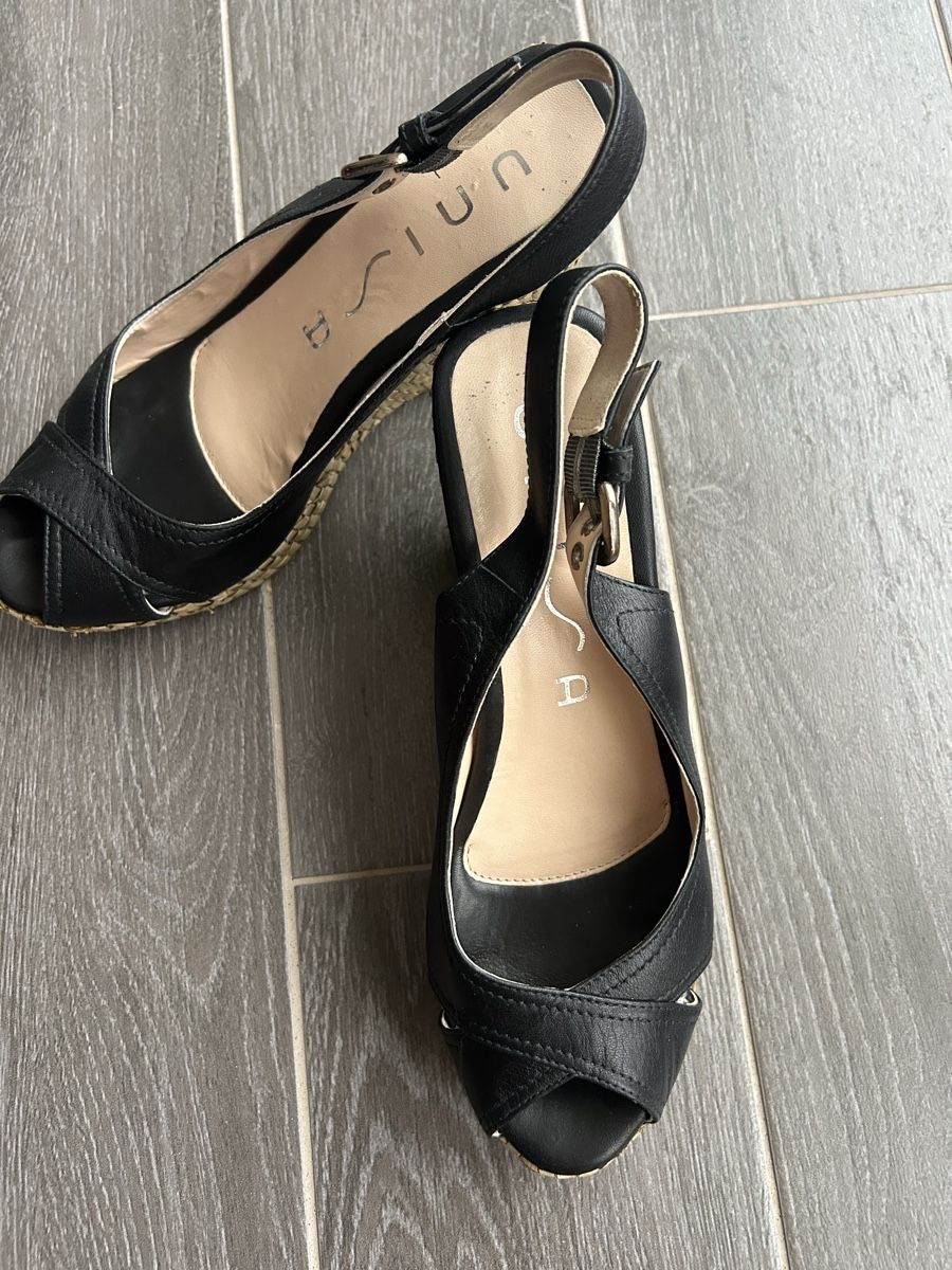 Unisa Damenschuhe: Sandali Unisa numero 41 – Gebraucht aus Locarno von Matic04 5