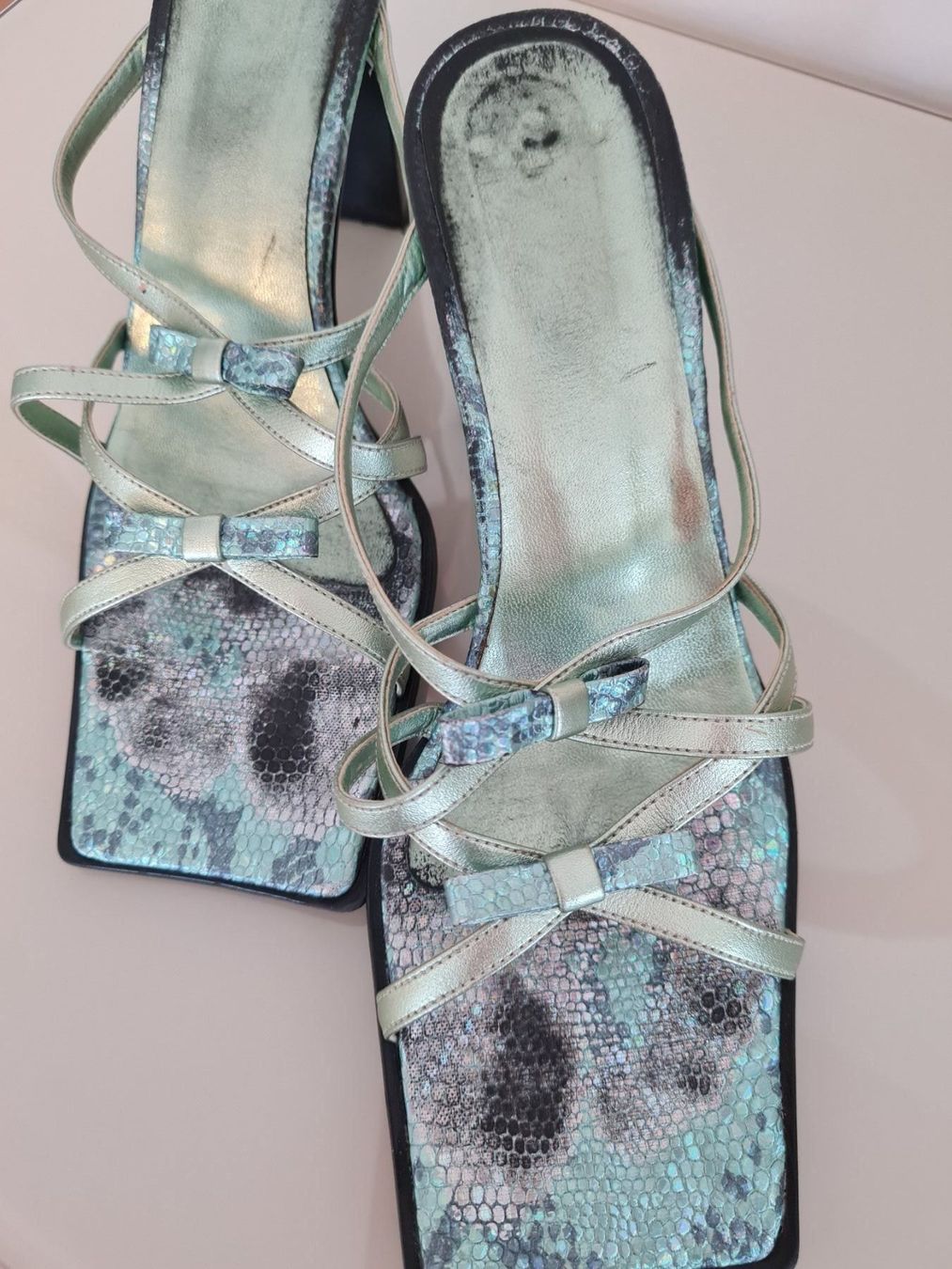 Scarpe da donna: SANDALEN SANDALETTEN PANTOLETTE GR.40 – Usato da Steg im Tösstal venduto da goldlionfree 7