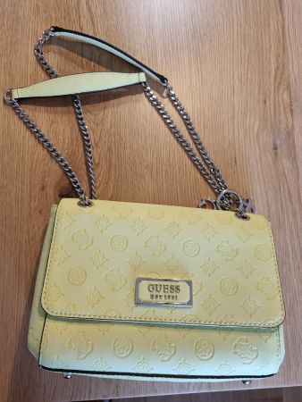 Tasche Guess