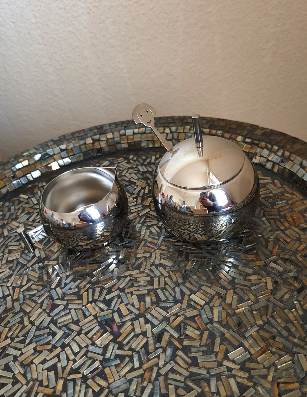 Alessi Set di piatti: Alessi sucrier, crémier et cuillère . – Usato da Biel/Bienne venduto da notfun 1