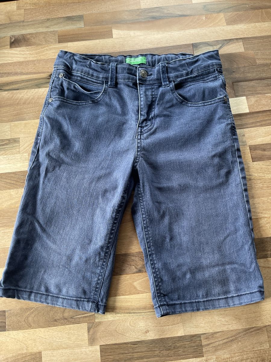 Benetton Pantaloni: Benetton Kurze Hosen – Usato da Wetzikon ZH venduto da Olivier70