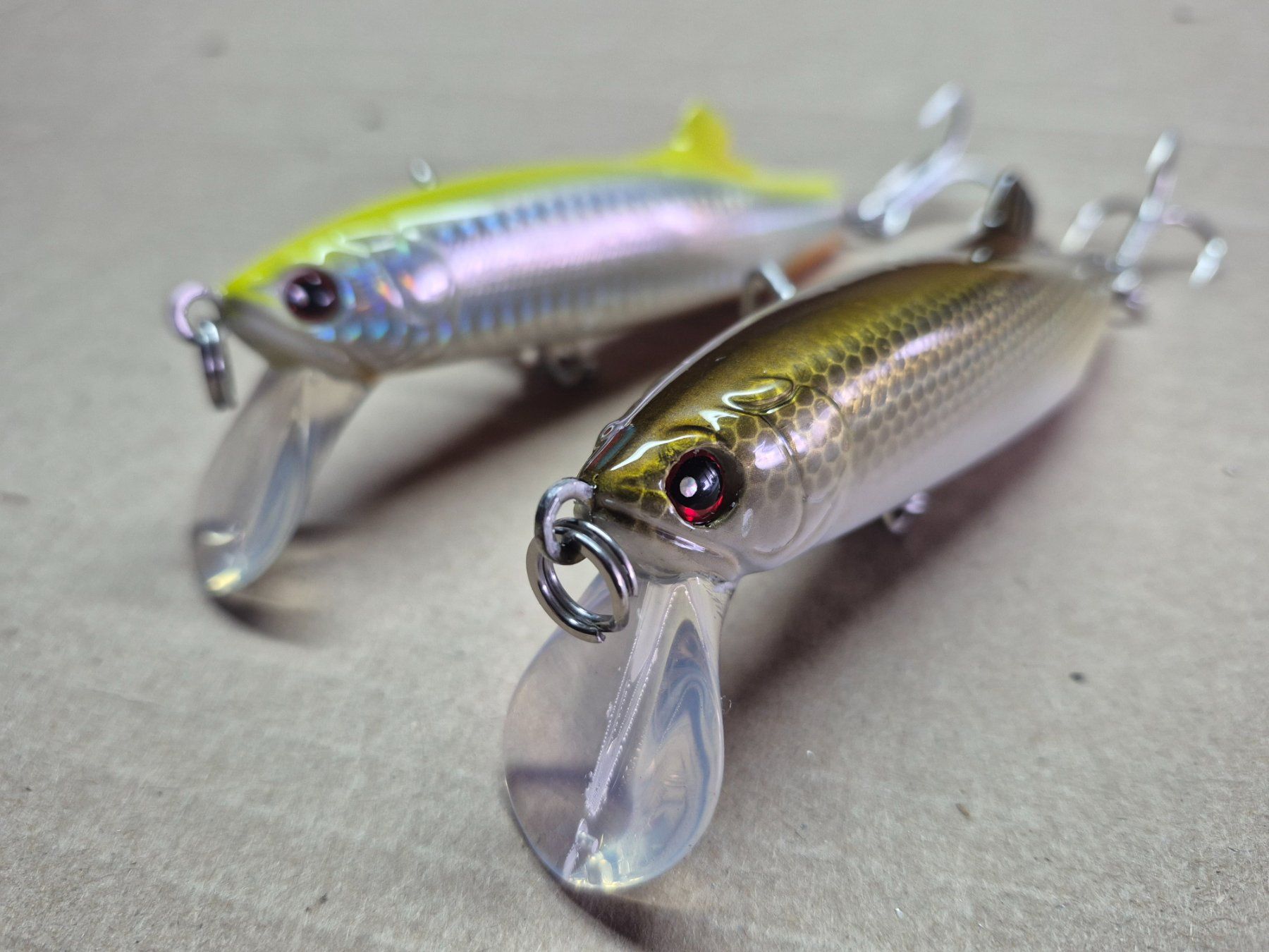 Köder: 2x Wobbler/ Stickbait 70gr – Neu und originalverpackt aus Bigenthal von FSB1