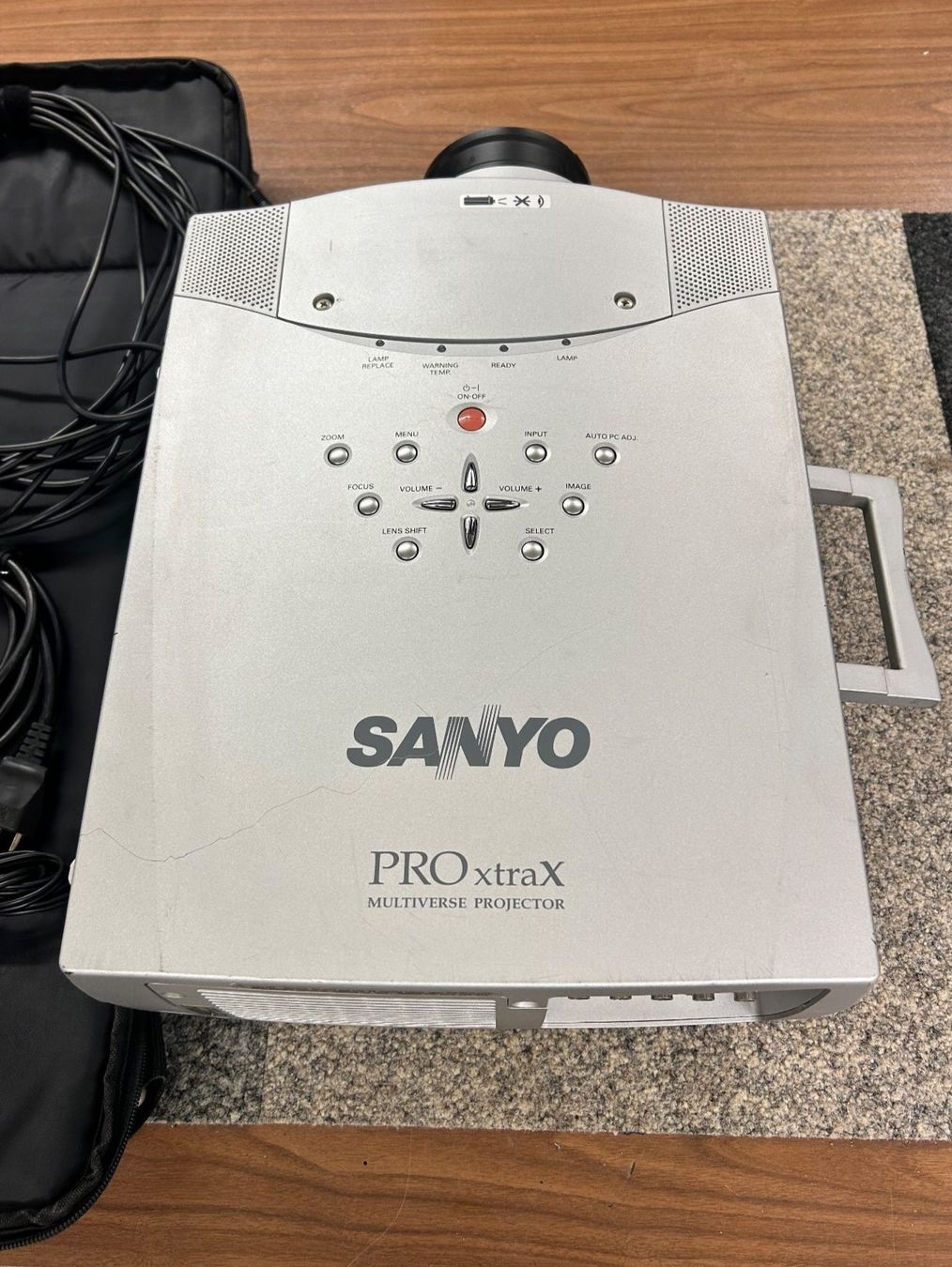 Sanyo Videoprojektoren: Sanyo PLC-XP56 Projector  Beamer – Gebraucht aus Malters von DPHandel 4