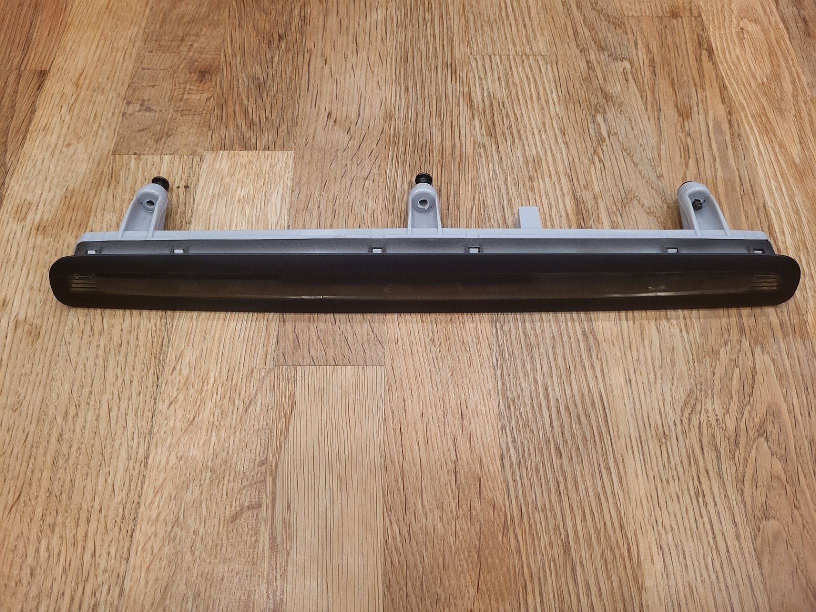 Tutti pezzi di ricambio auto: Vw t5  3. Bremslicht – Usato da Arnegg venduto da beda11 2
