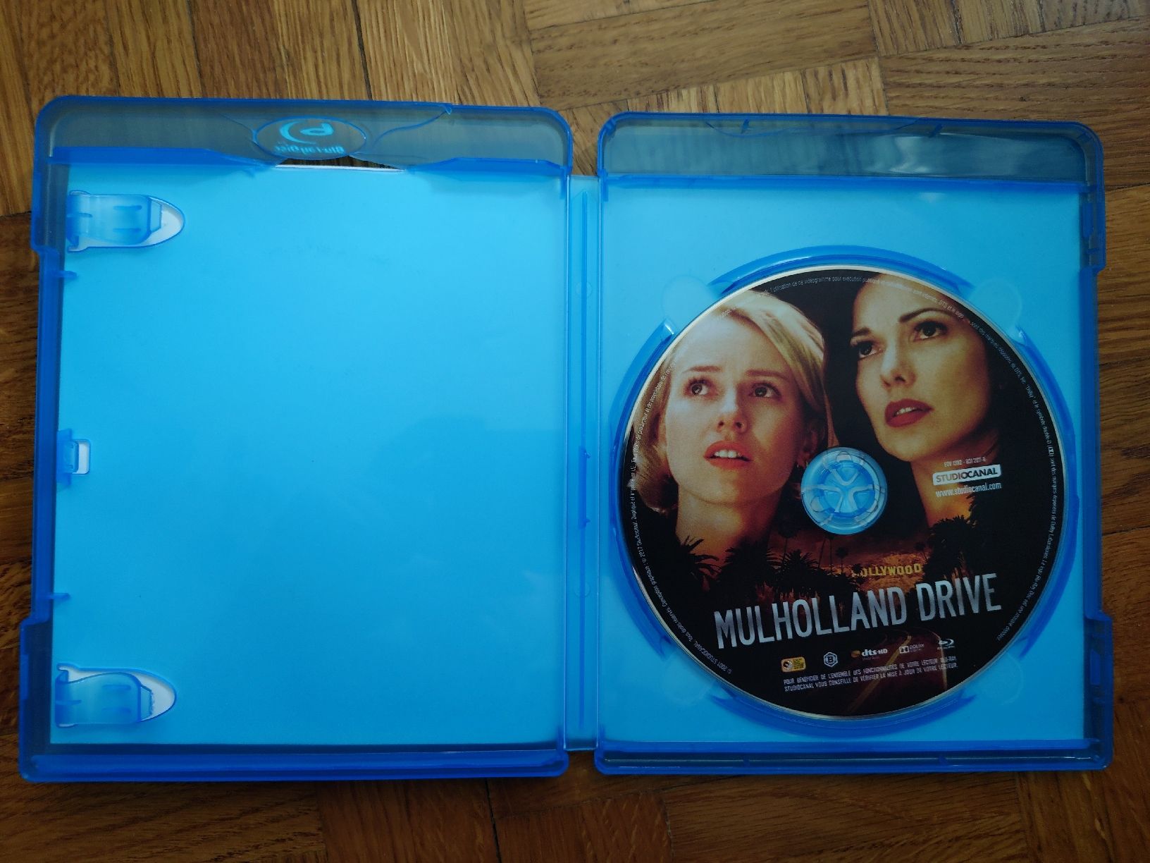 Tutti i DVDs: Mulholland Drive - Blu-ray – Usato da Yverdon-les-Bains venduto da Scottish_Blood 2