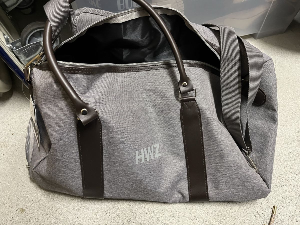 Taschen: Tasche grau – Neu (gemäss Beschreibung) aus Gockhausen von Lali013