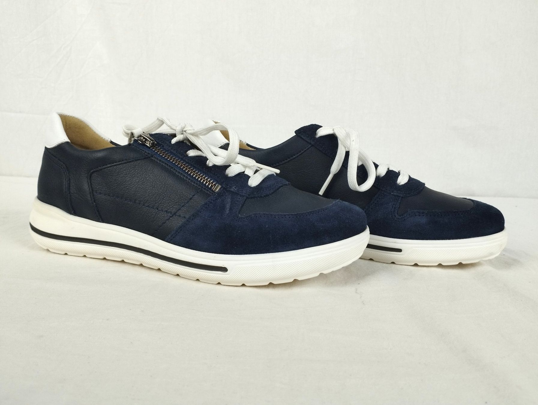 Helvesko Scarpe da donna: Helvesko Schuhe dunkelblau Gr. 39 – Nuovo (secondo la descrizione) da Schübelbach venduto da Restwert_Schubelbach