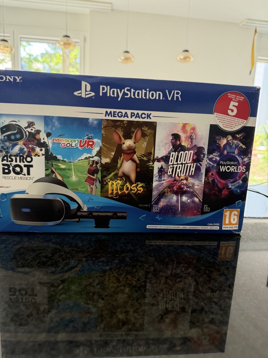 Sony Casco VR: PlayStation VR Mega Pack VR-Brille mit 5 Spielen – Usato da Bülach venduto da tom_nj9r