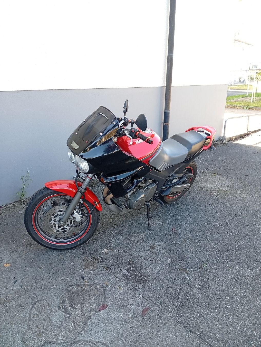 Yamaha Touring: Yamanha Tdm850 MFK2025 – Gebraucht aus Develier von pepeid91
