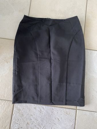 Neuer Formaler bleistiftrock