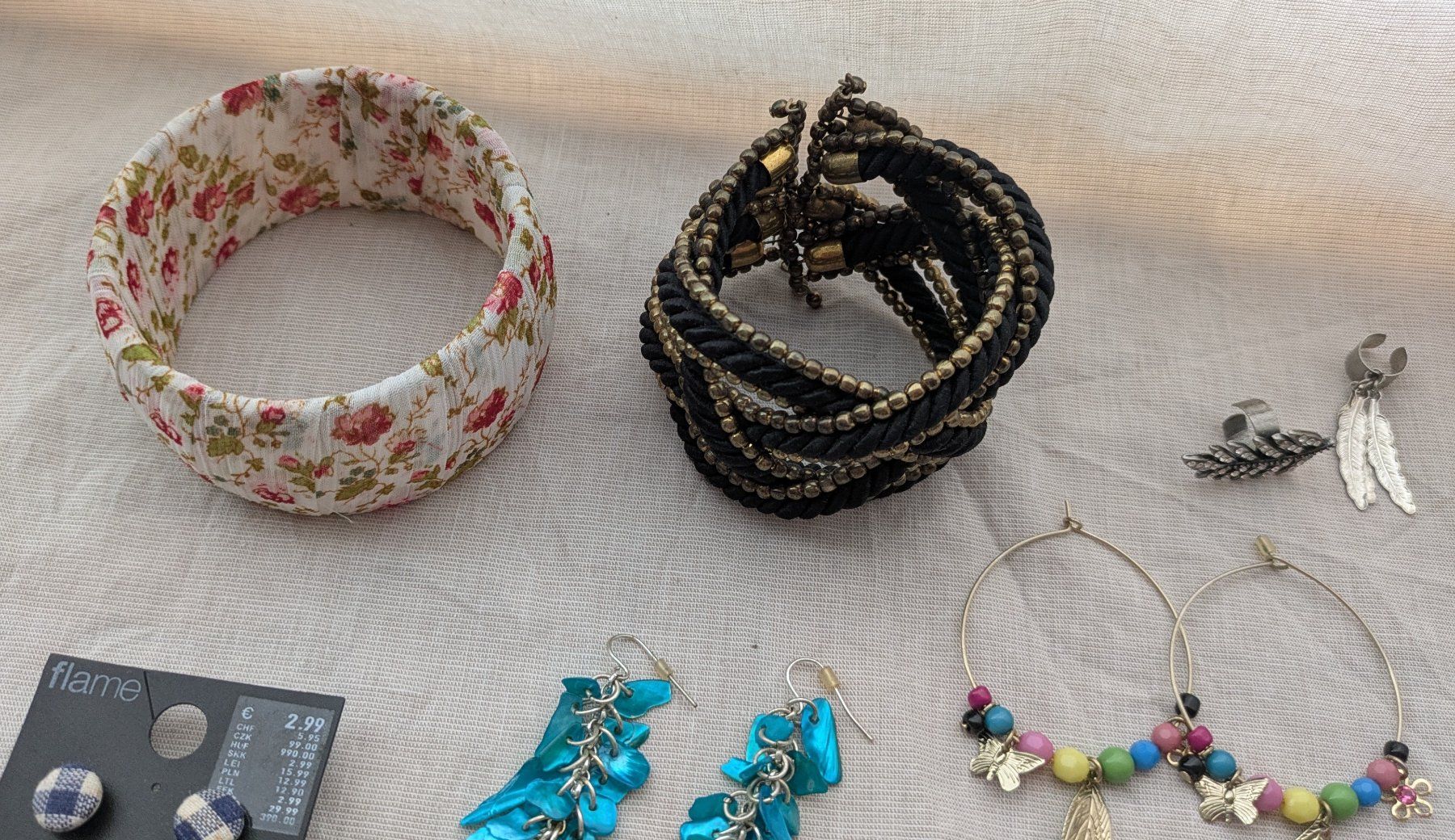 Altri gioielli: Modeschmuck Lot 2 bunt 15 Teile – Nuovo (secondo la descrizione) da Grüningen venduto da mangaka 2