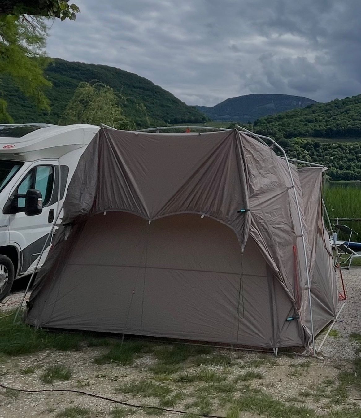 Vaude Verande & Tende da sole: VAUDE Auto-/Vanvorzelt – Pavillion – Usato da Davos Platz venduto da Flosch01 9