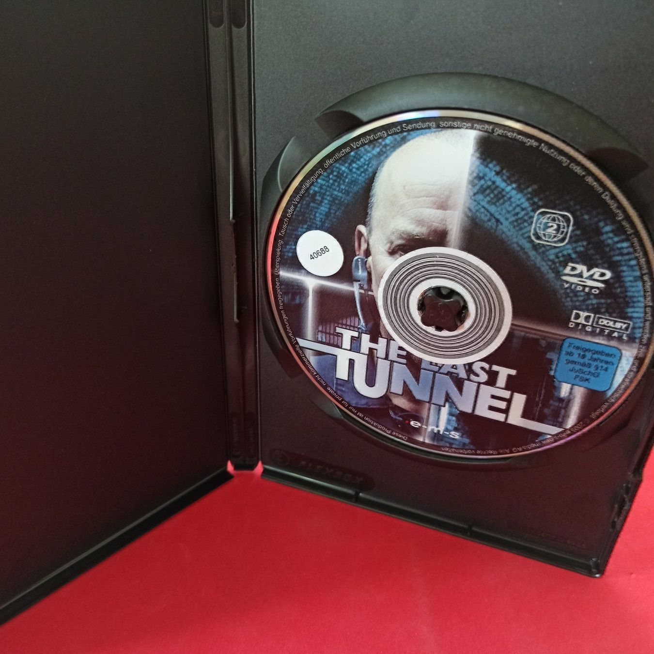Tutti i DVDs: The Last Tunnel – Usato da Dübendorf venduto da kb86_MOVIE 3