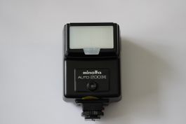 Vintage Minolta Blitz Auto 200X