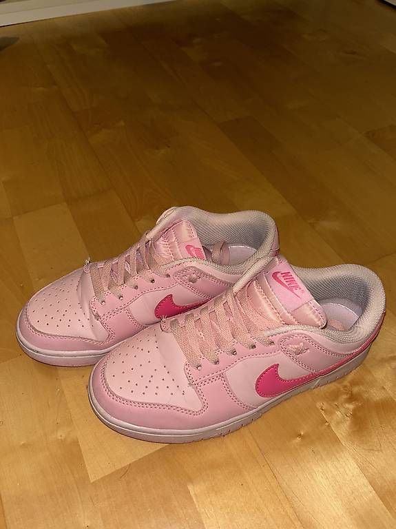 Nike Damenschuhe: Dunk low rosa - taglia 40 – Gebraucht aus Arzo von mar_6rdb 2