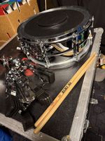 Pearl Steel Snare Mirror Chrome Drumsticks guter Zustand