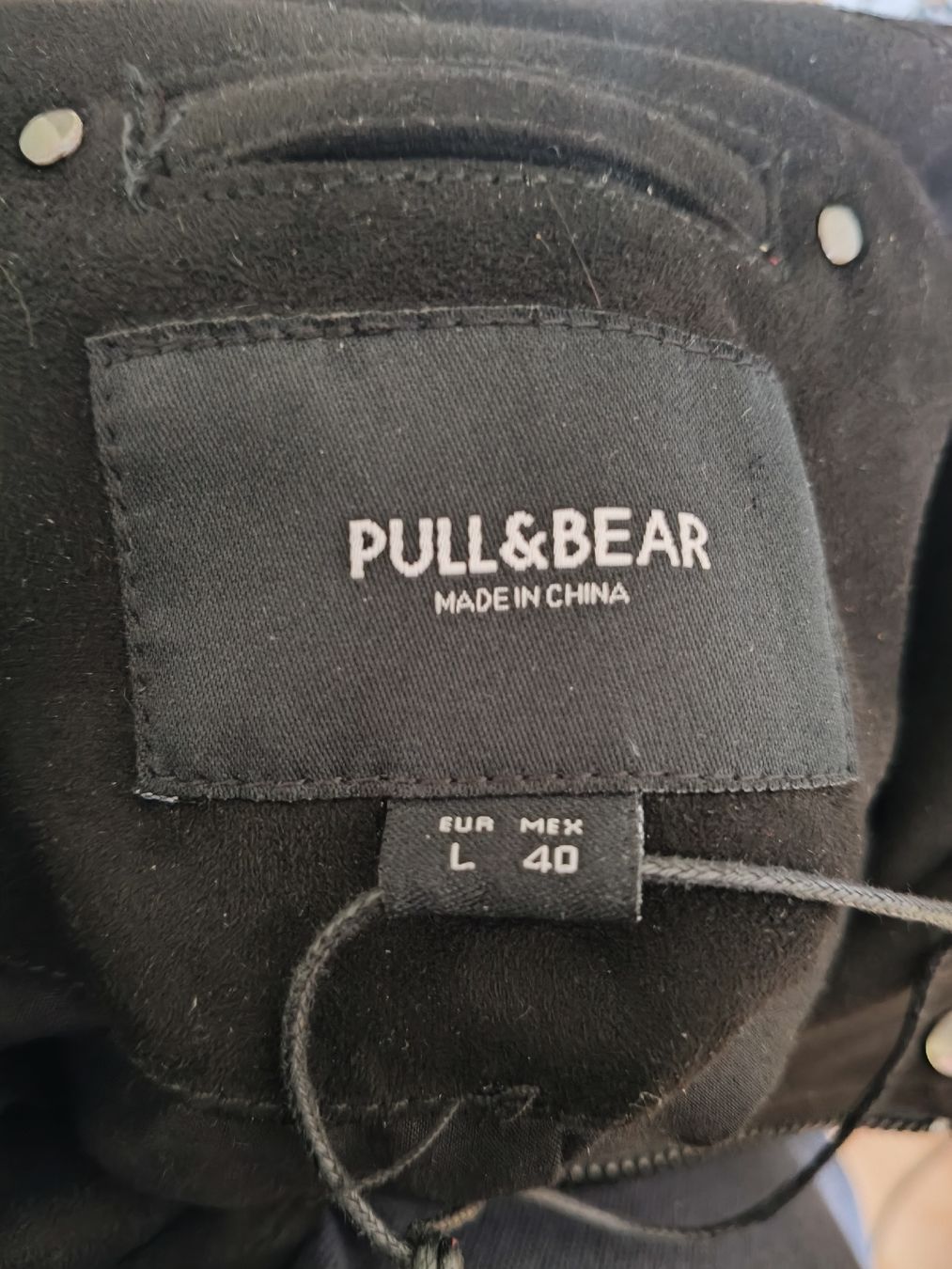 Pull&Bear Giacche: Veste noire style Daim Perfecto Pull&Bear taille L  – Usato da Crassier venduto da Sodomaniak 2