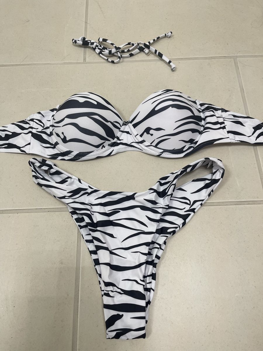 Costumi da bagno & Bikini: Neu Bikini in Zebra Optik Gr M – Nuovo e nell'imballaggio originale da Bassersdorf venduto da Sandy456 1