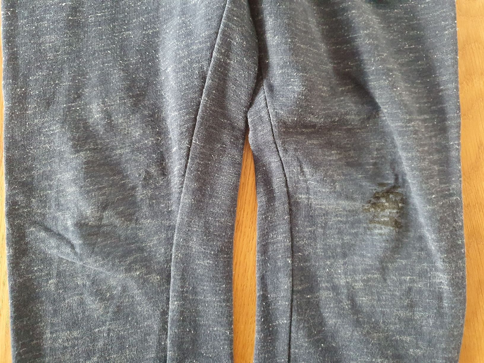 Pantaloni: 3x Traînerhose Gr. 134/140 – Usato da Villars-sur-Glâne venduto da richardette 3